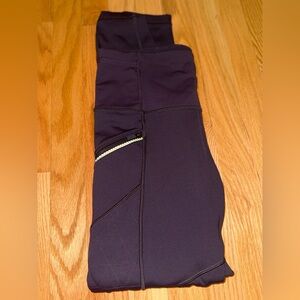 Maroon quilted, Lululemon leggings